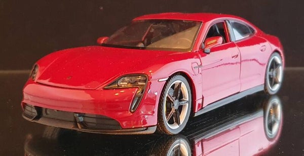 .Porsche Taycan Turbo S (WN)