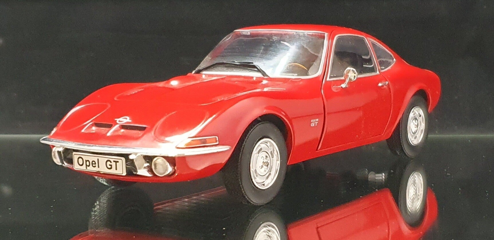 Opel GT 1900 (A.M)