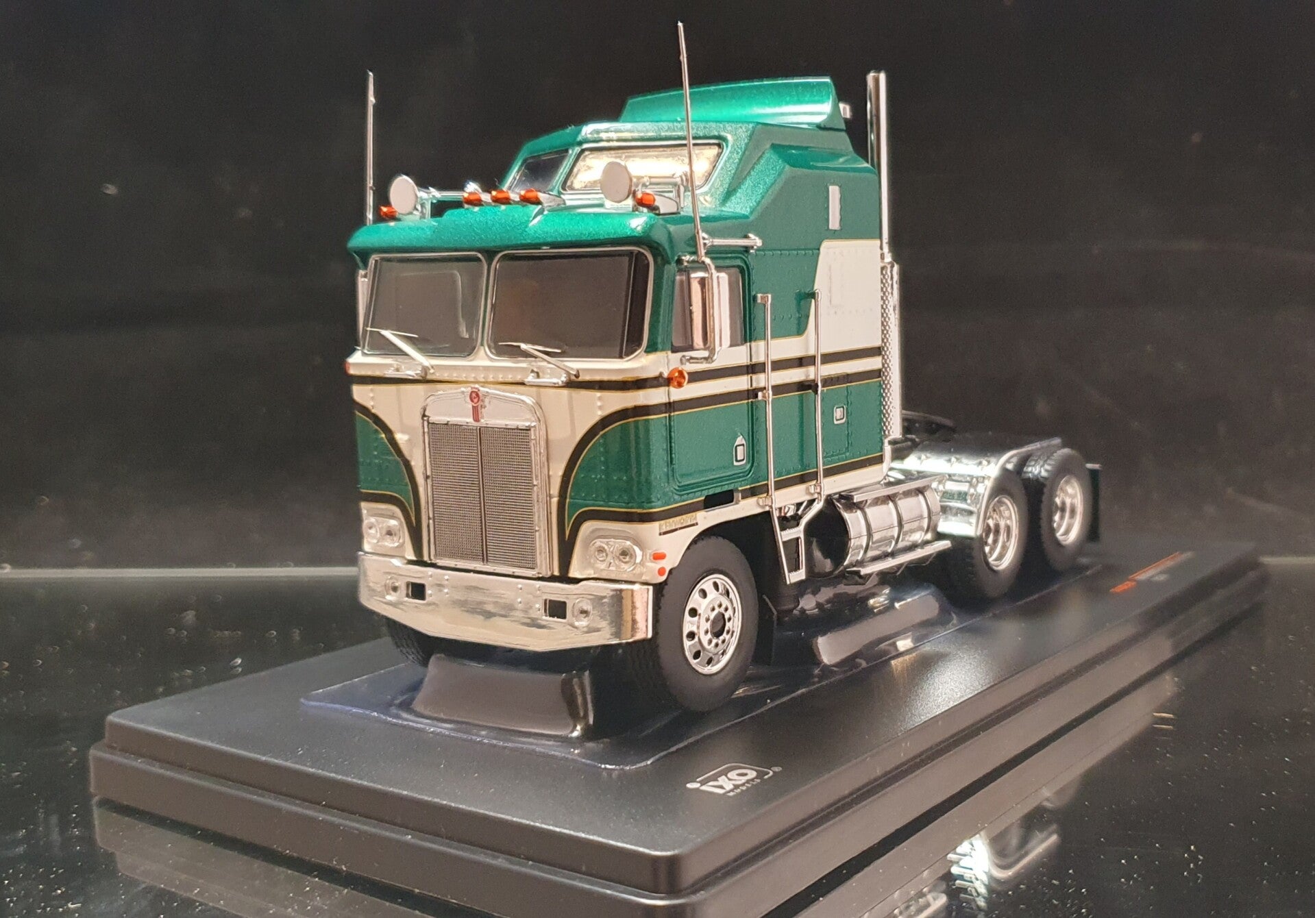 Kenworth K 100 Aerodyne