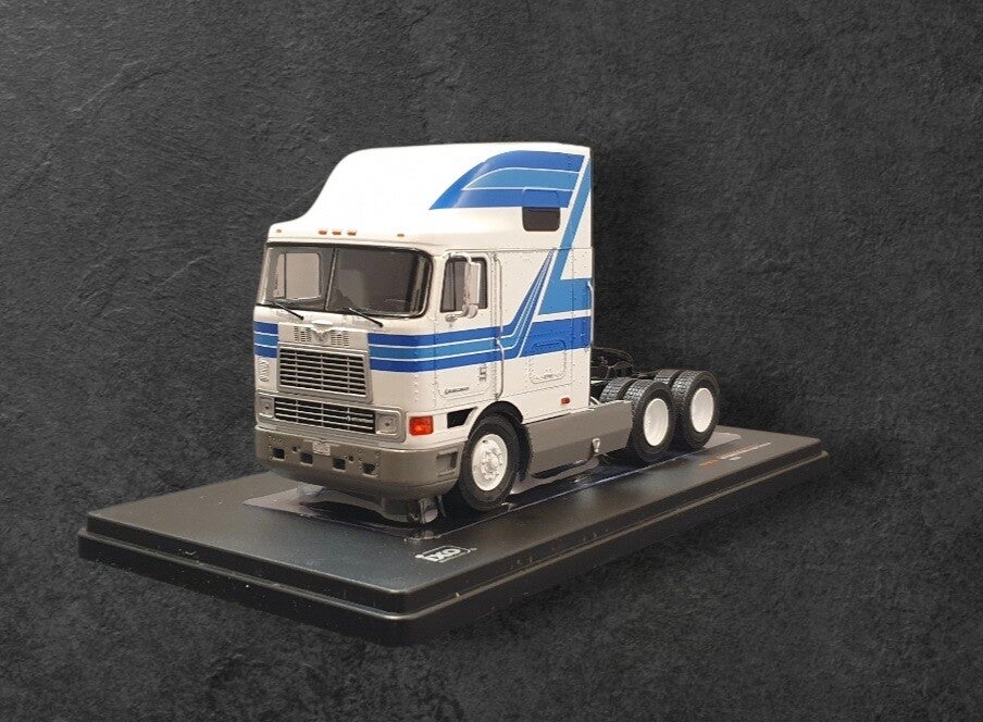 International Eagle Cabover