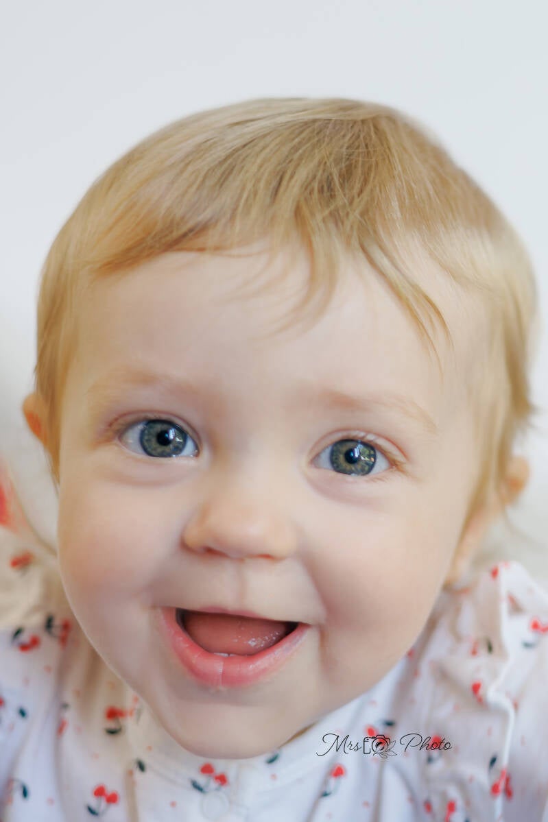 Shooting photo grand bébé-mrs photo-photographe Haute-Savoie