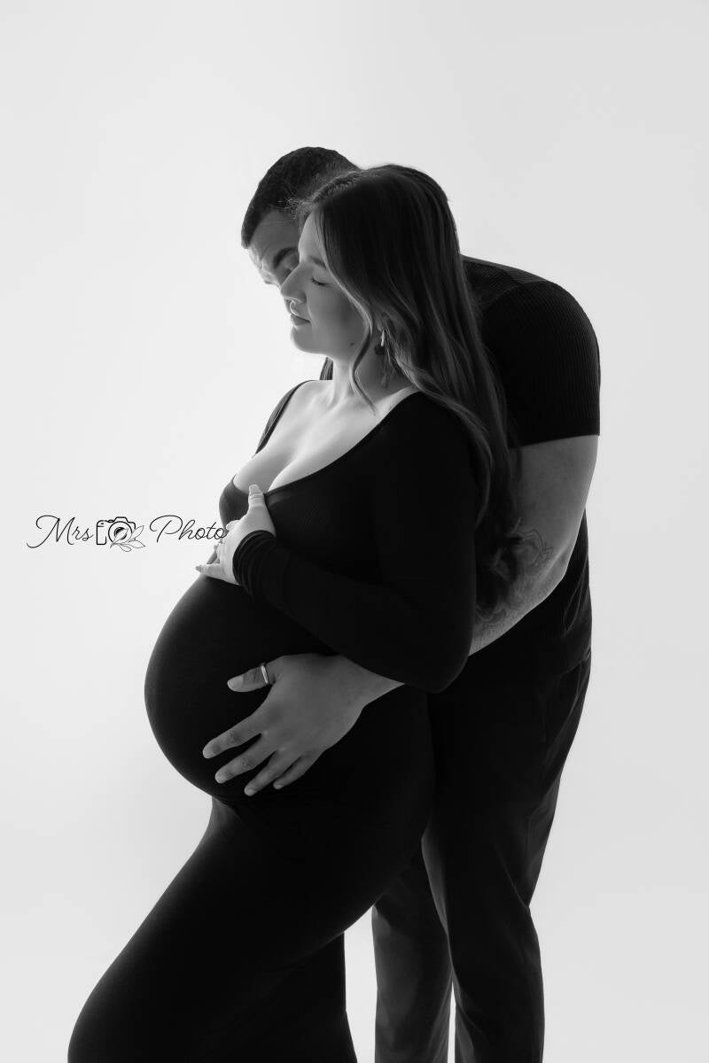 grossesse-studio-Mrs Photo-photographe Haute-Savoie