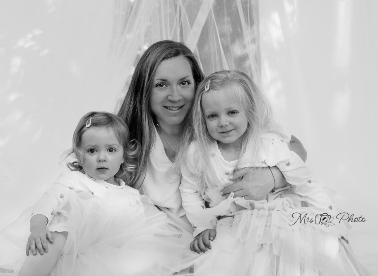 Maman famille-mrs photo-photographe-haute-savoie-grossesse-famille-bébé-nouveau-né-portrait-mariage-annemasse-annecy-genève