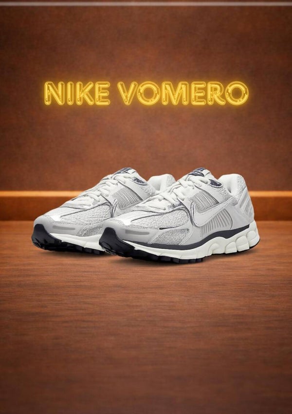 NIKE VOMERO