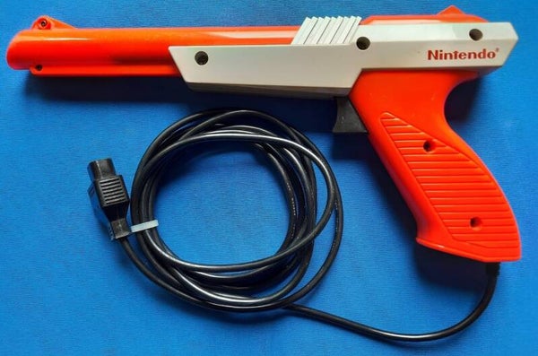 Nintendo NES Zapper - Light Gun (Oranje)