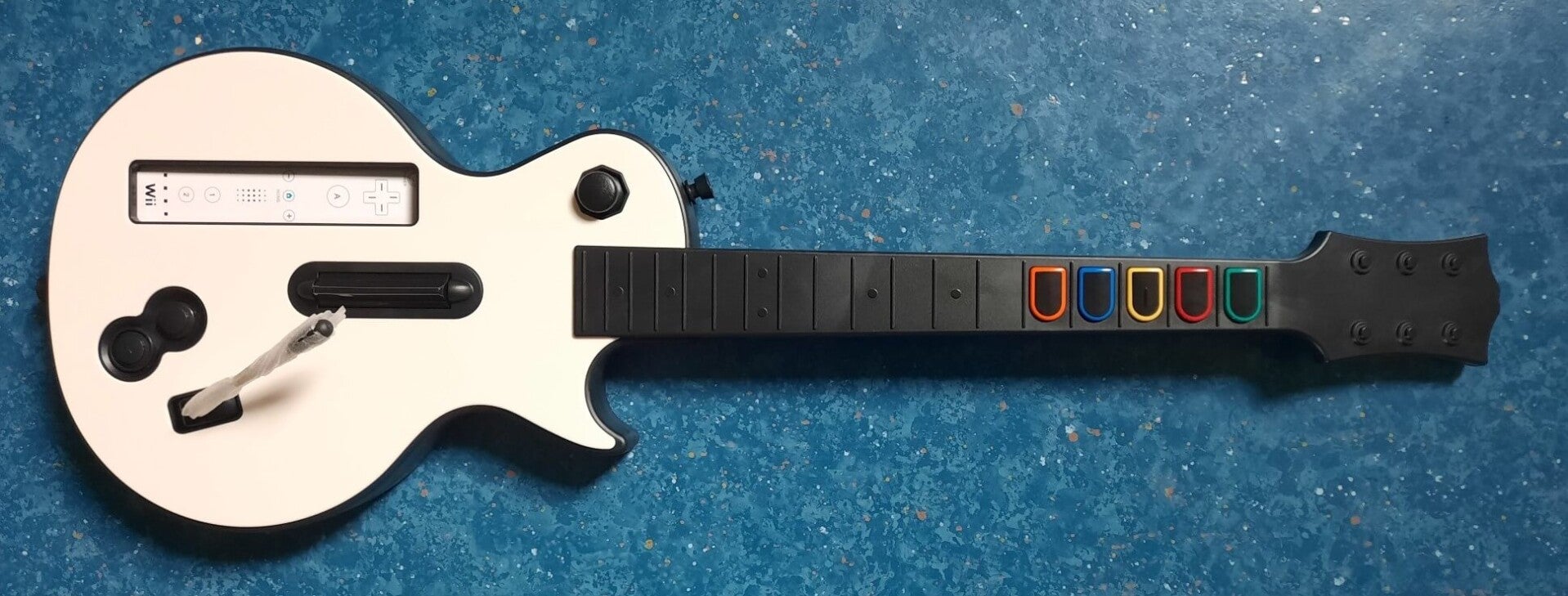 Wireless Guitar Controller (Les Paul Model) - Nintendo Wii