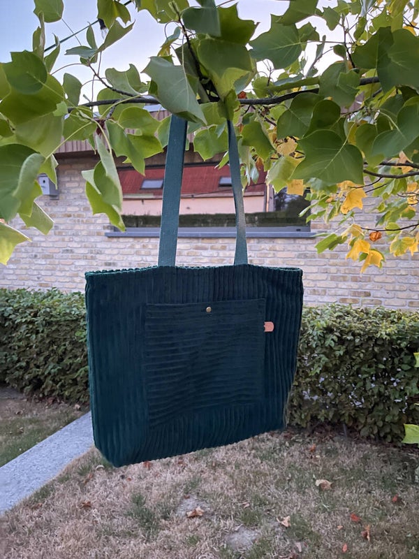 Ribfluwelen totebag - Petrol blauw