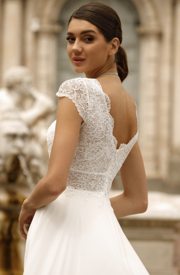 Cécile (taille 36 à 52)