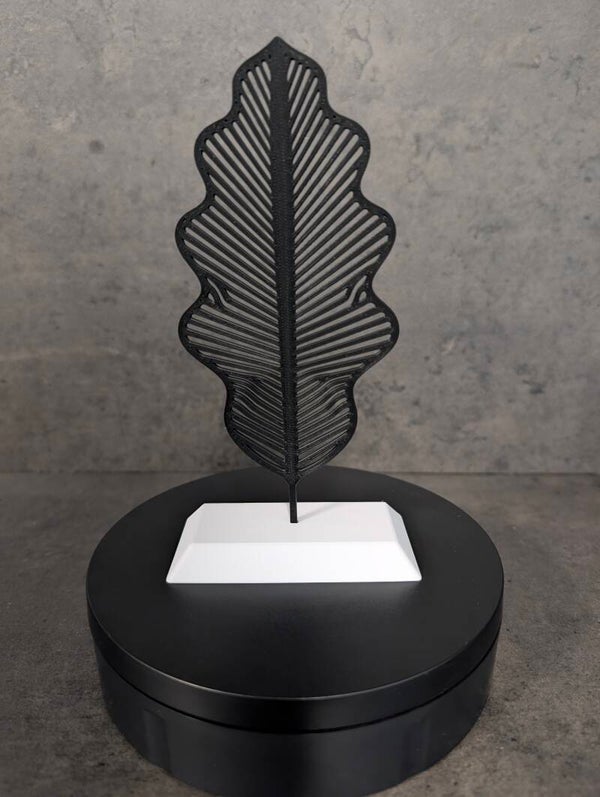 010 Deko Skelettblatt