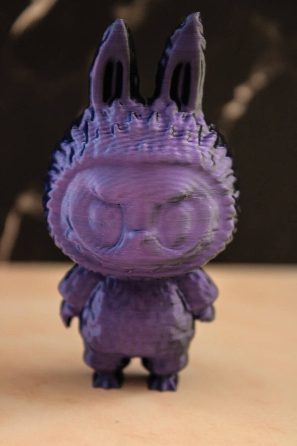 Labubu sleutelhanger zwart/paars