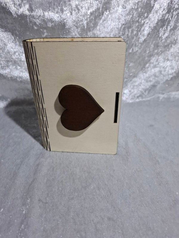 Boite livre coeur