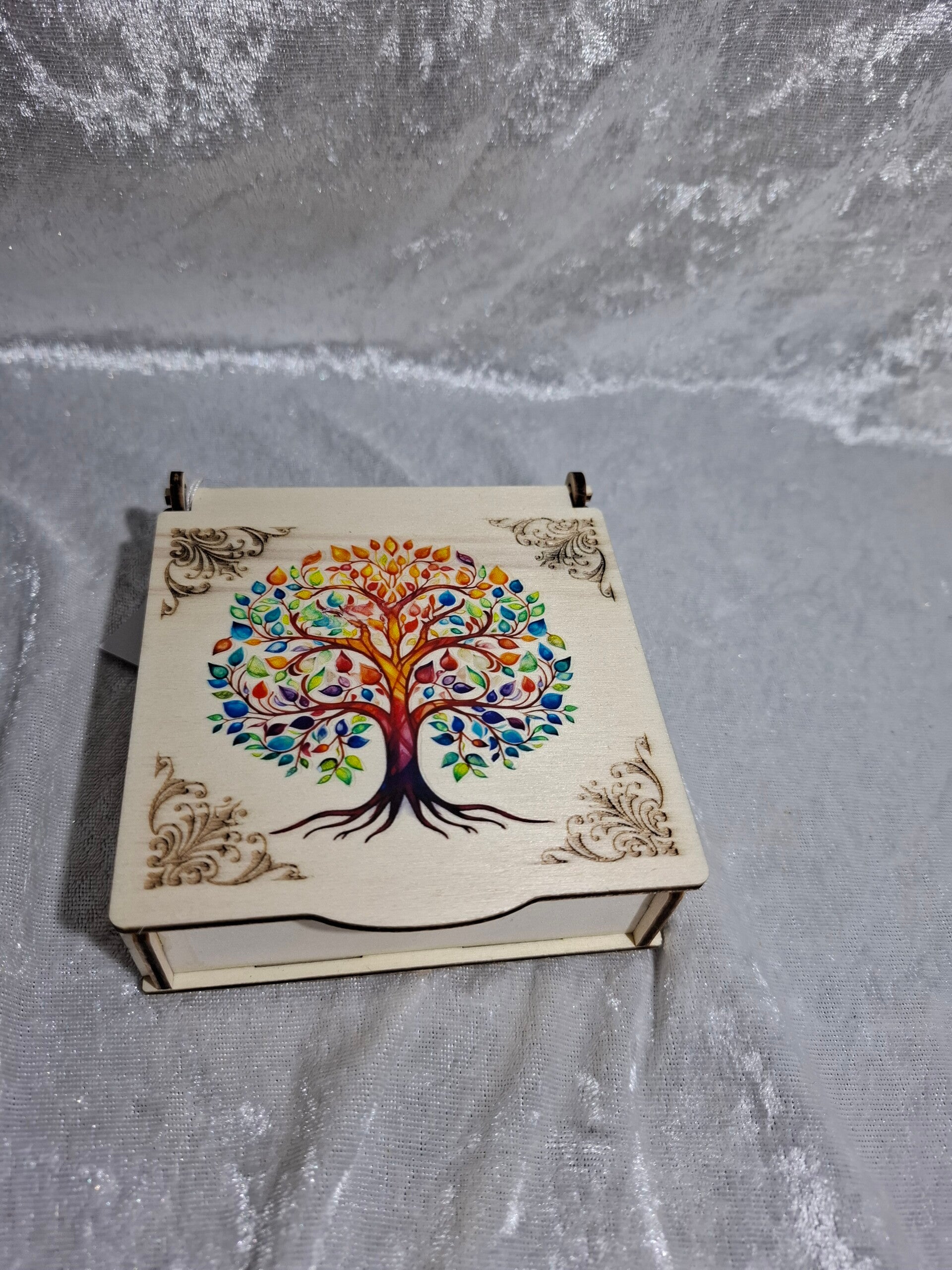 Boite carrée arbre de vie