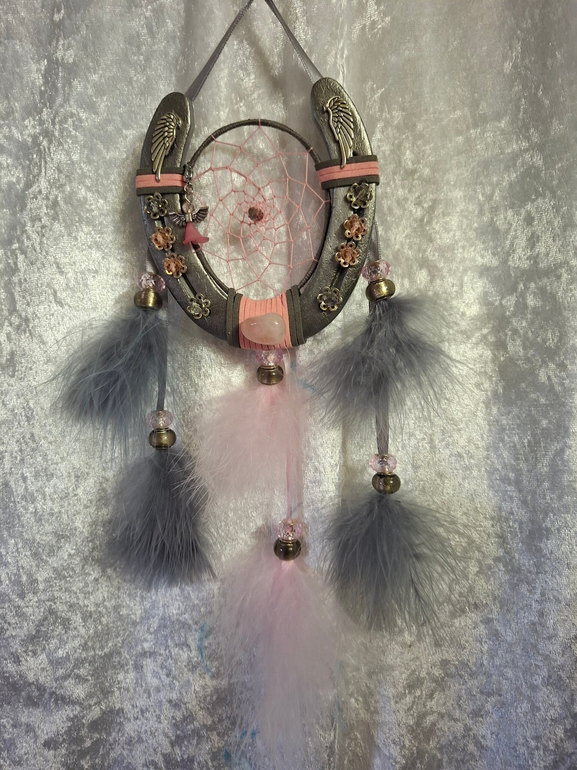 Attrape rêves fer a cheval quartz rose