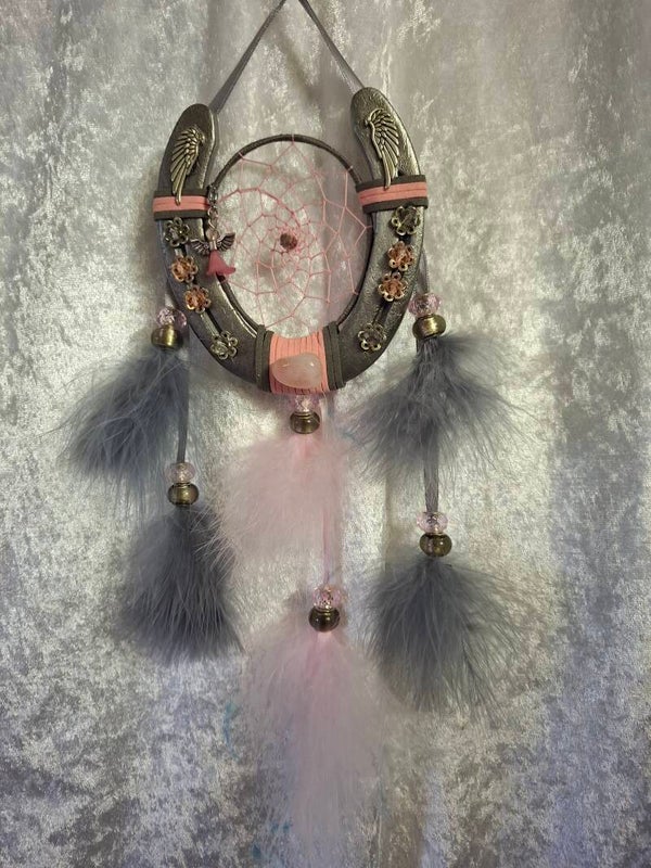 Attrape rêves fer a cheval quartz rose