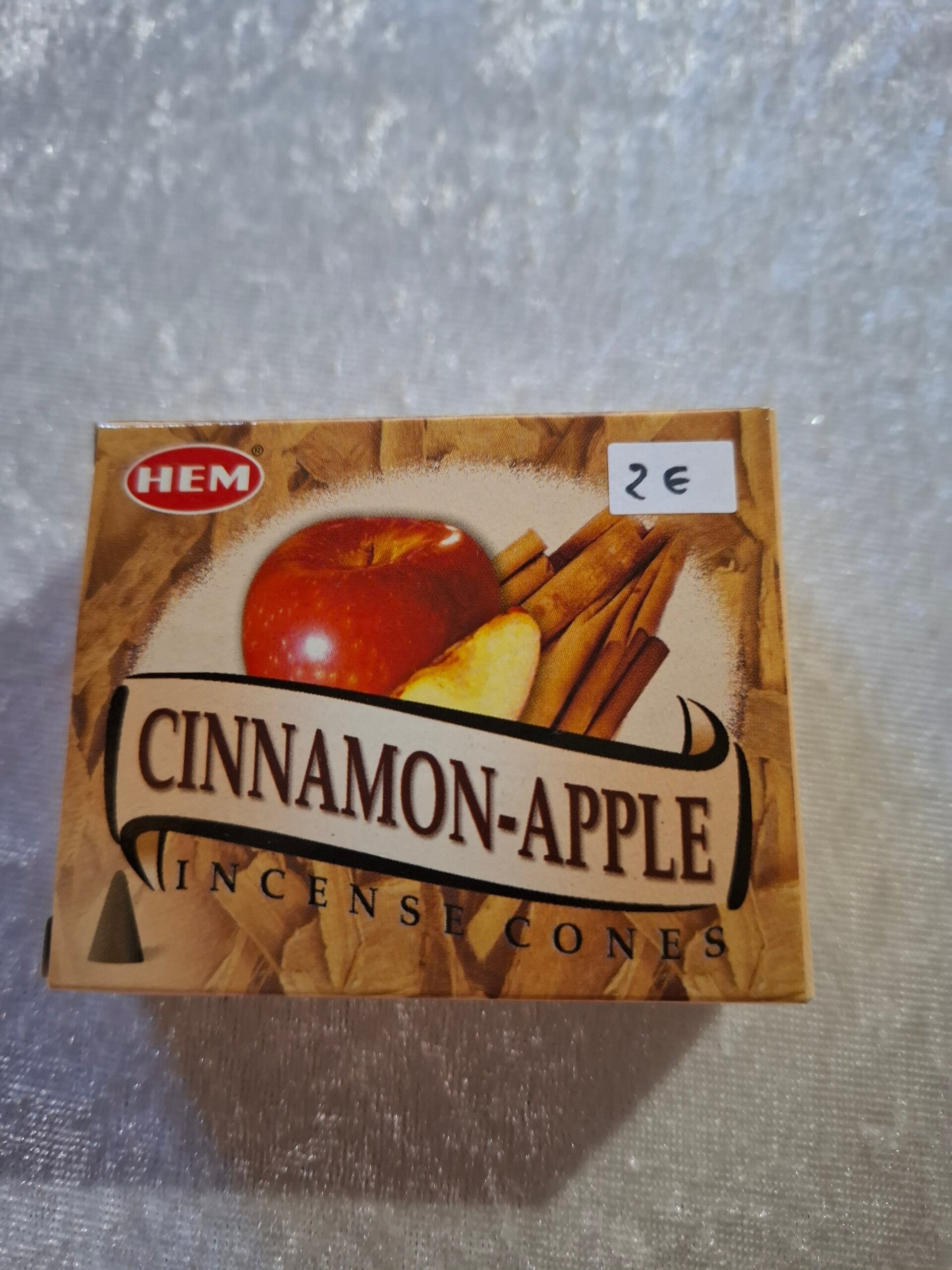 Boite encens cônes pomme/cannelle