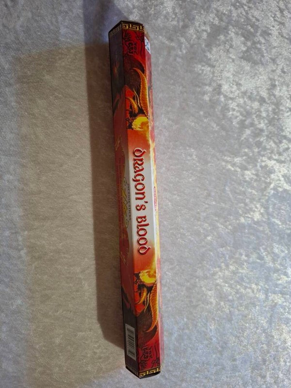 Boite d'encens en bâtonnets sang de dragon rouge KRISHAN