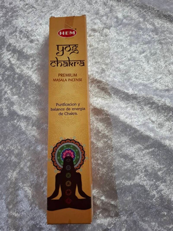 Boite d'encens en bâtonnets yoga chakra