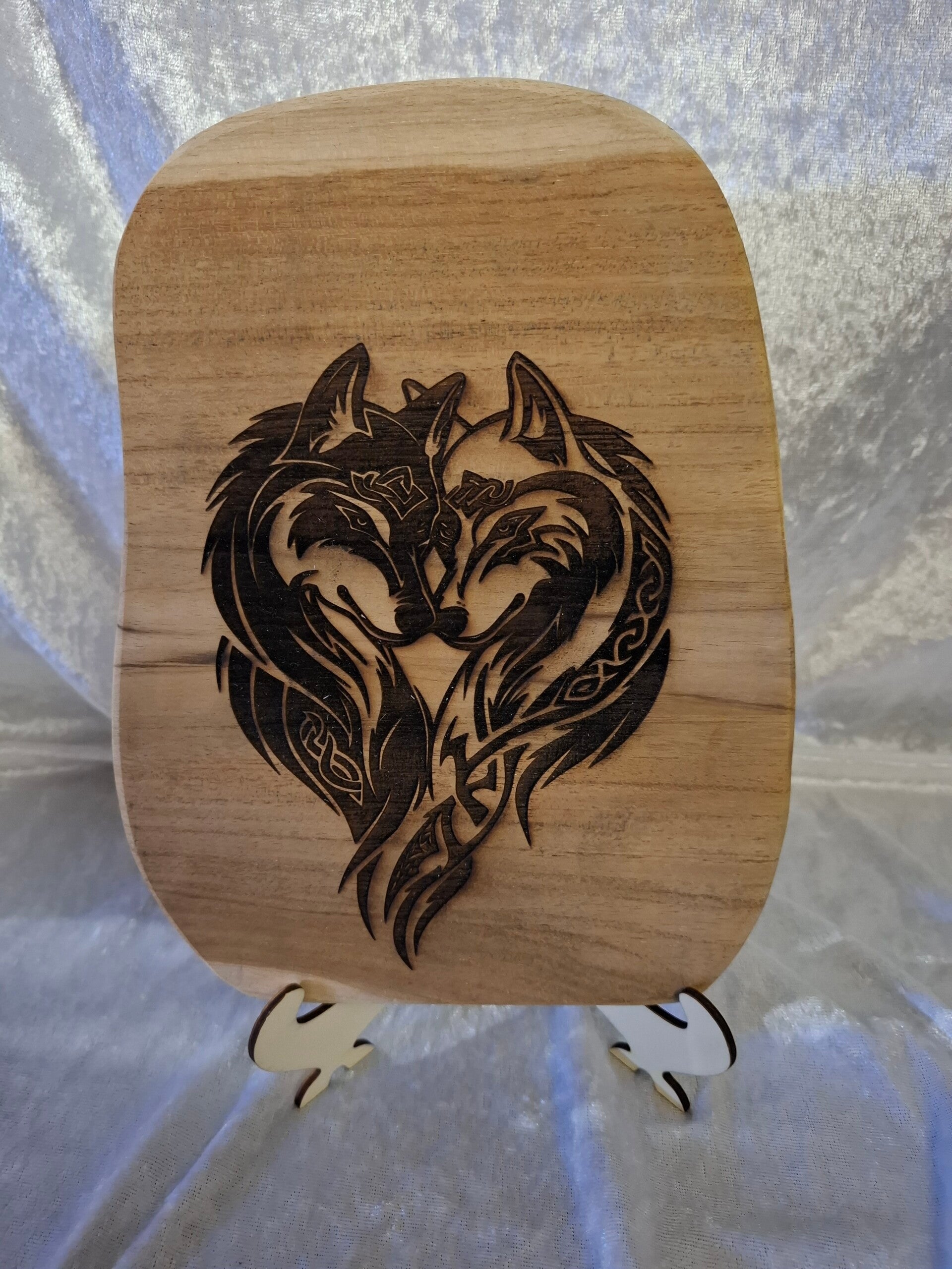 Cadre couple de loup tribal