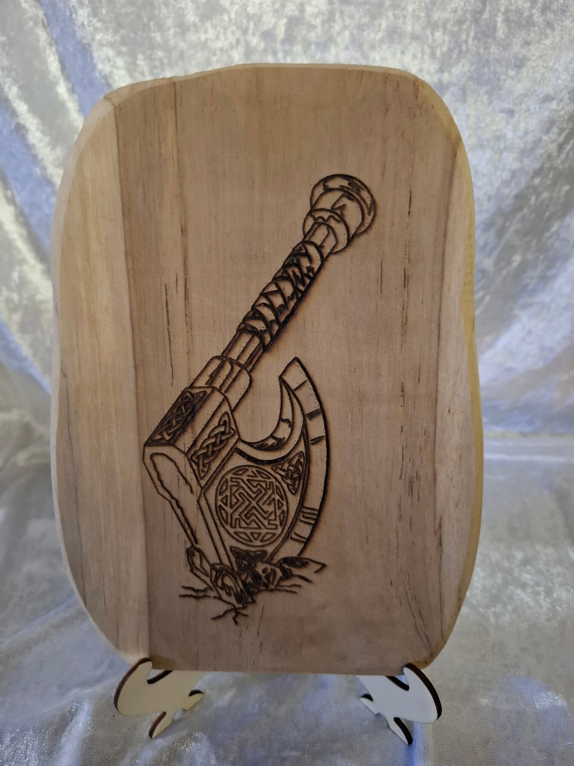 Cadre hache viking