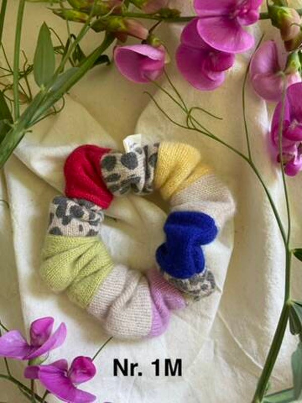 Patchwork Scrunchies Mittel