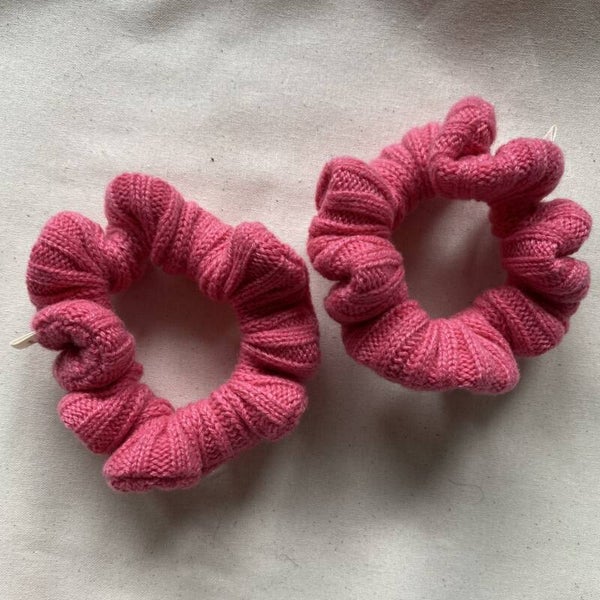 Kaschmir Scrunchie Ripp-Muster Pink