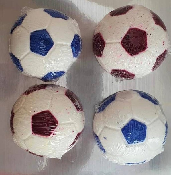 Football Bath bomb