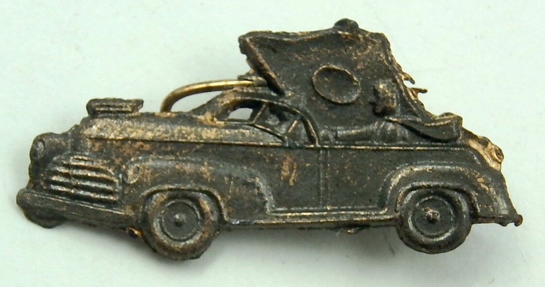 Vintage Cast Metal Japanese Prize Toy Pin- Car with Japanese Flag