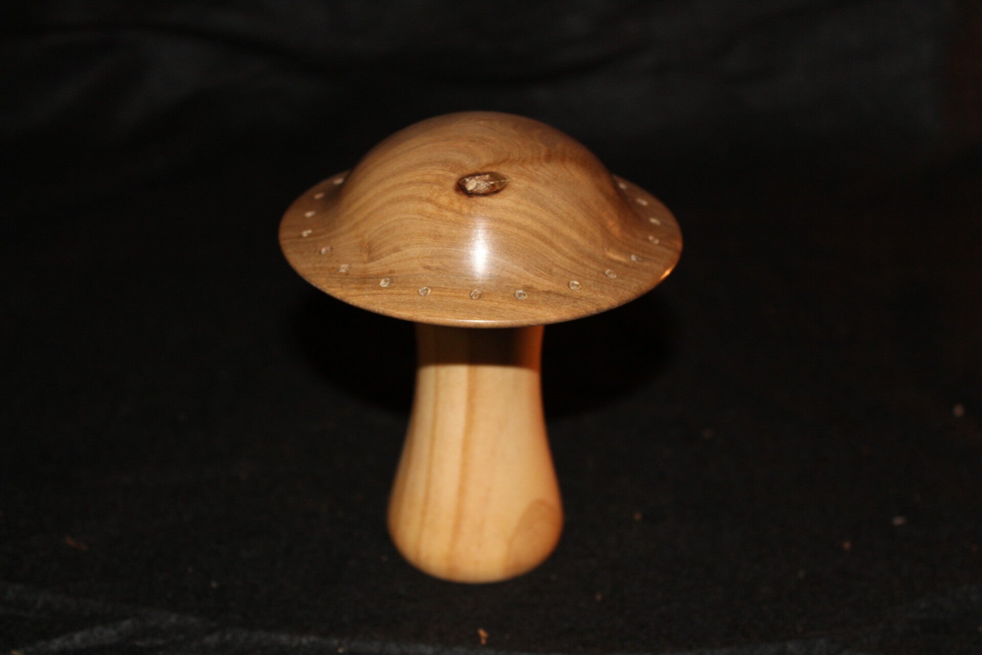 Mushroom Earring Holder - 4261
