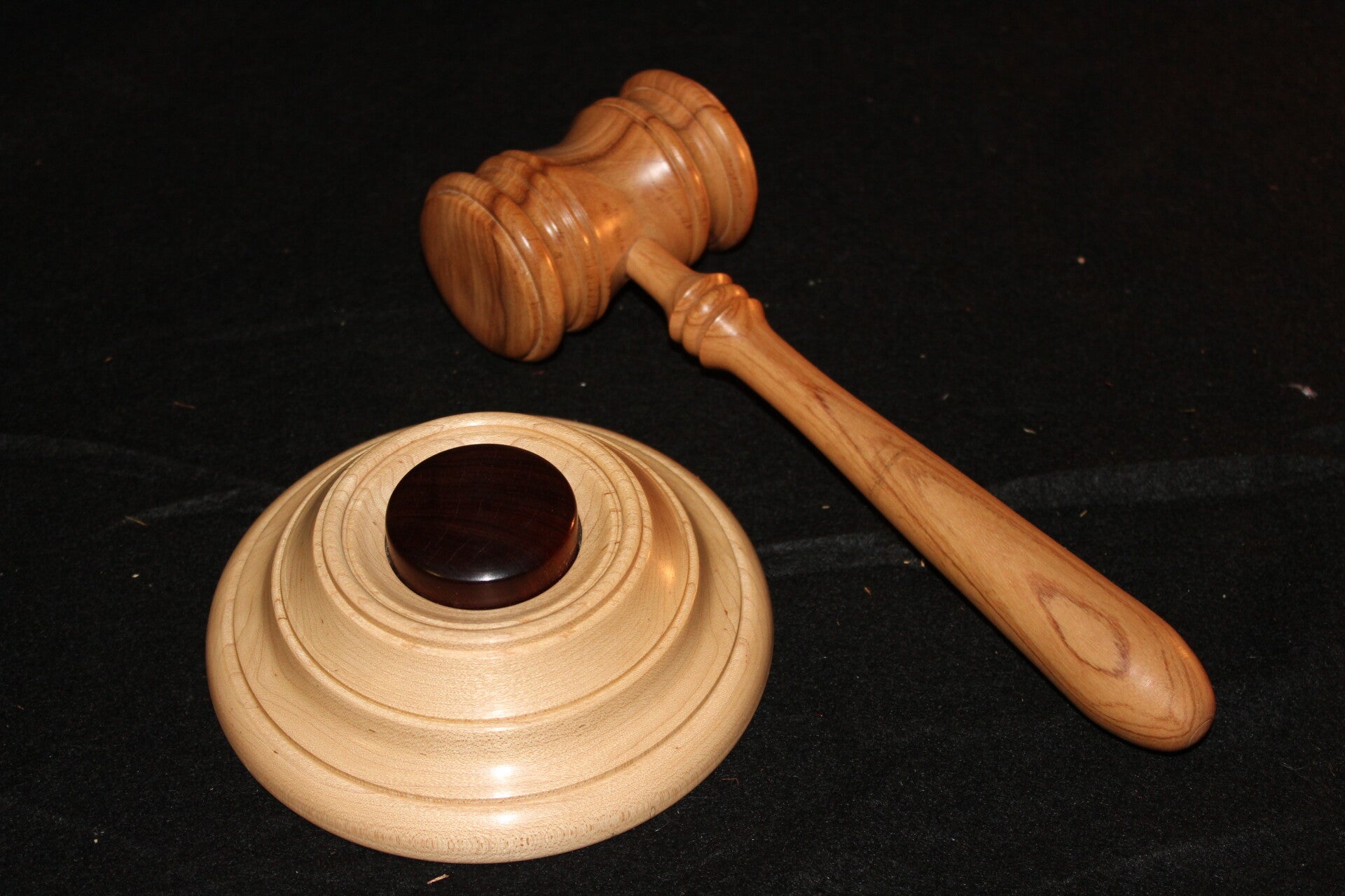 African Olivewood Gavel & Block - 4284