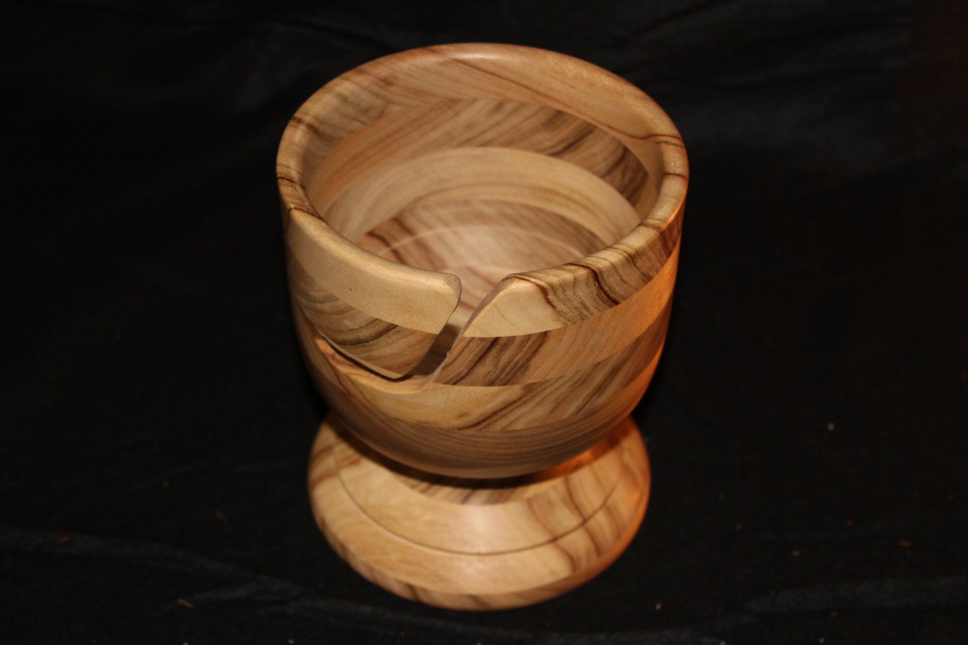 Camphor Laurel Knitting Wool Bowl - 4290