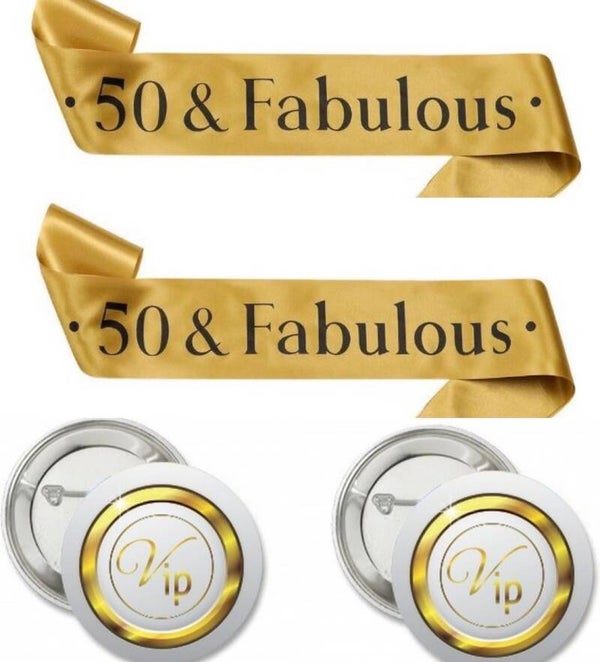 50 & Fabulous set met 2 witte sjerpen en 2 buttons VIP