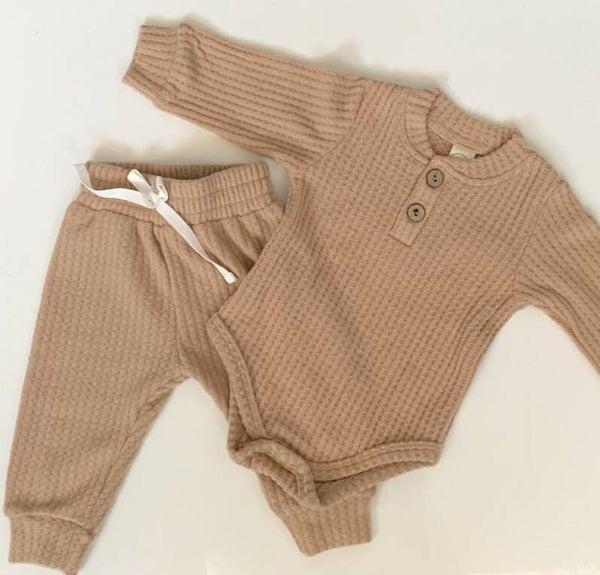 New Born babypakje 2-delig beige