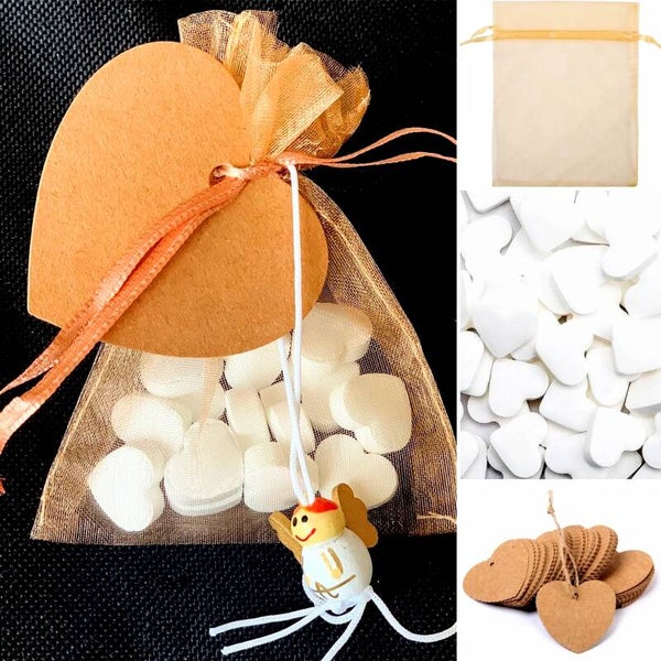 Organza zakje rose goud met gelukspoppetje engel, hartvormig kraft kaartje en 15 hartvormige mini pepermuntjes