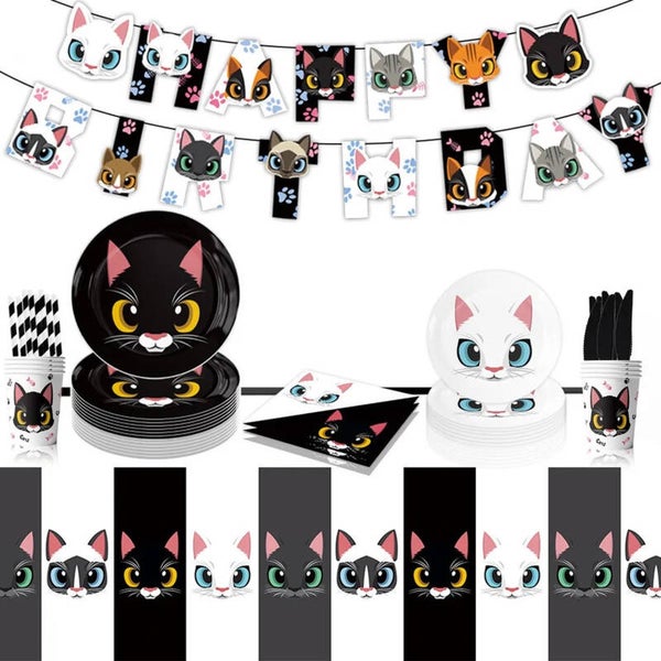 82-delige set Cats Black and White met slinger, tafelkleed, bordjes, bekertjes, servetten en bestek
