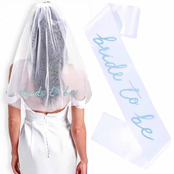 2-delige Bride to Be set wit met blauw