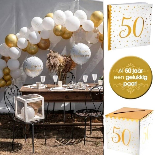 Jubileum set 50-jaar met gastenboek, moneybox, buttons en ballonboog