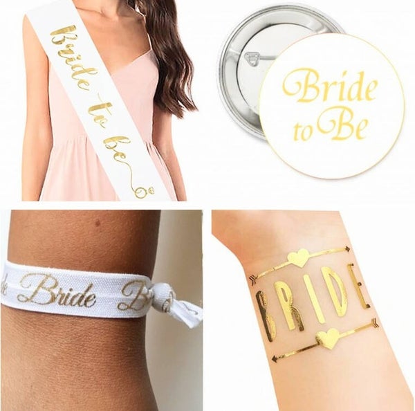 4-delige Vrijgezellenfeest set Bride to Be wit met goud met sjerp button armband en tatoeage
