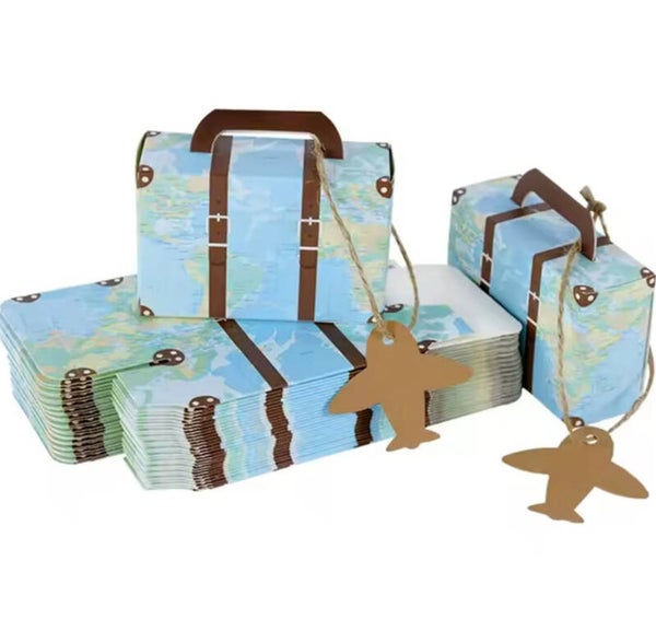 Doosje Around the World met vliegtuig kaartje