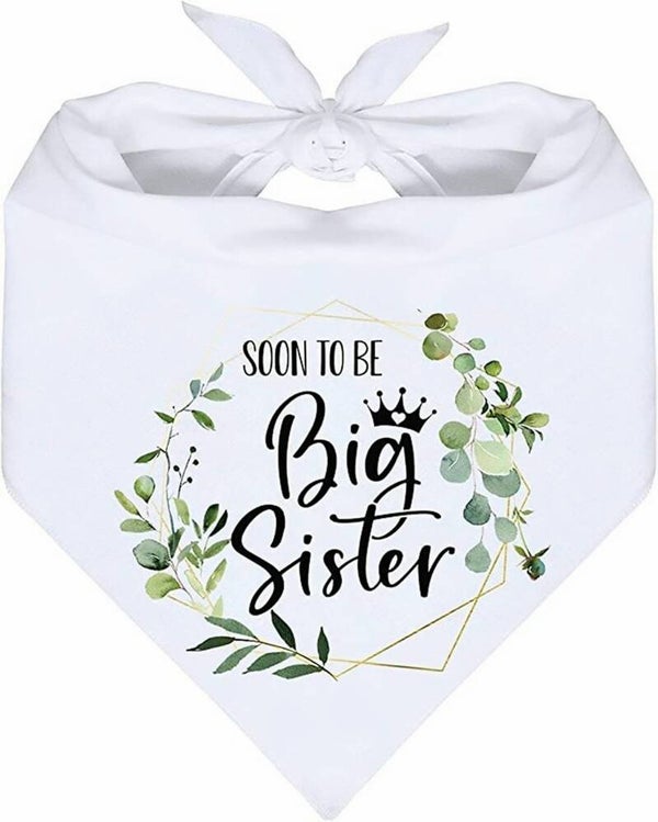 Honden bandana Soon to Be Big Sister wit met zwarte tekst en bladeren