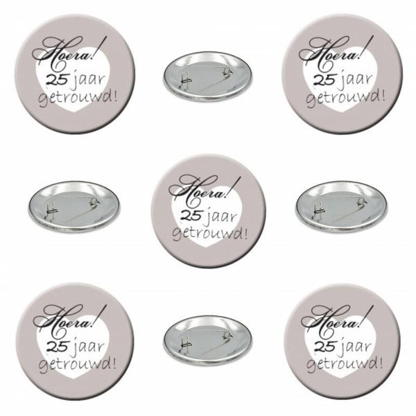 9 Buttons Hoera 25 jaar getrouwd