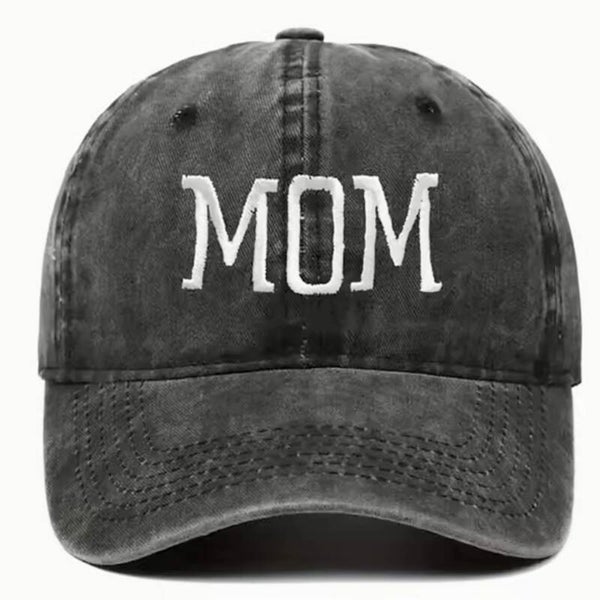 Cap Mom antraciet met geborduurde tekst
