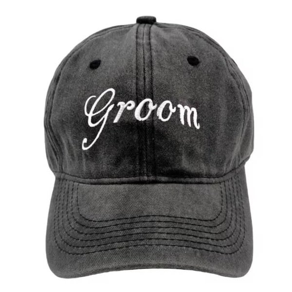 Groom to Be cap antraciet met witte geborduurde letters