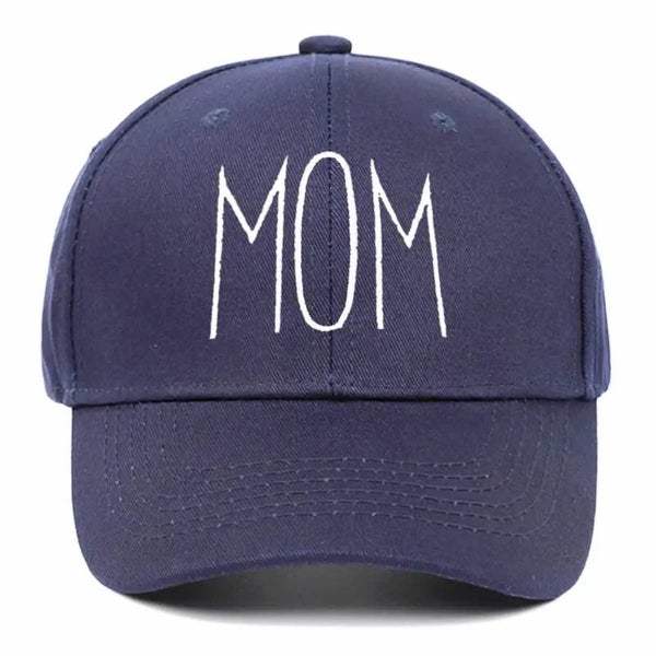 Cap Mom donker blauw met witte geborduurde tekst