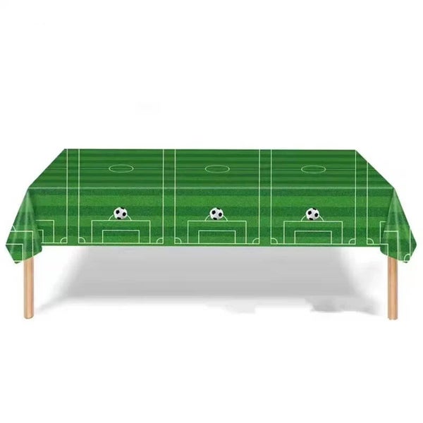 Voetbal tafelkleed groen met voetballen