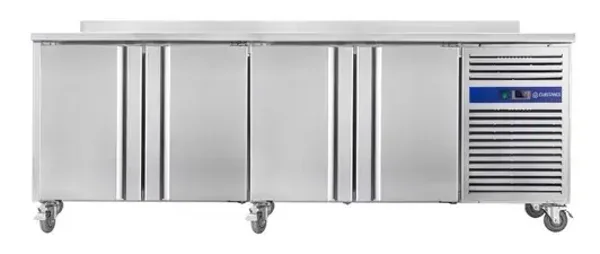Desserte réfrigérée positive 4 portes gamme 600 avec dosseret