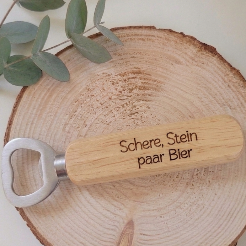 Flaschenöffner Schere Stein paar Bier