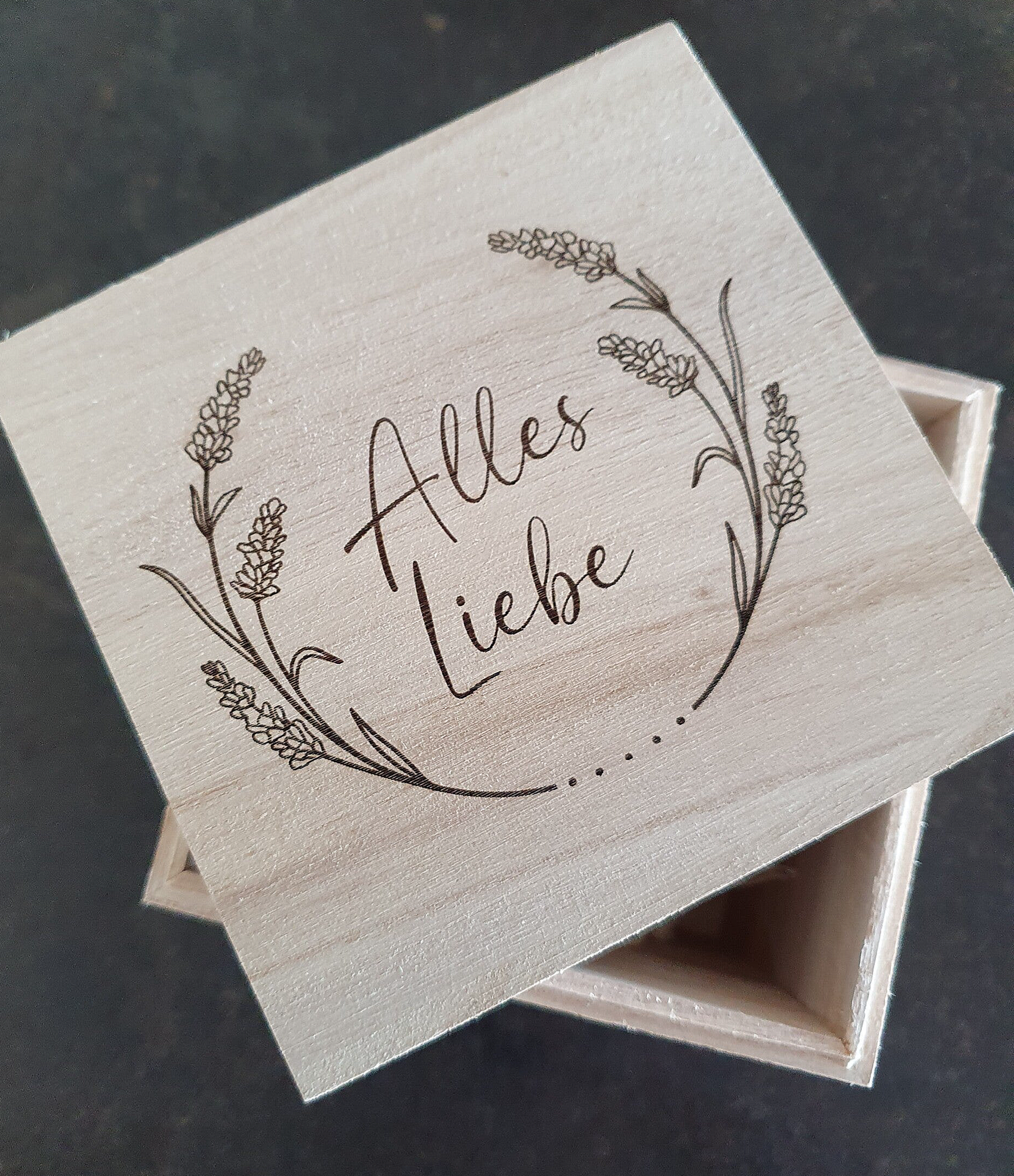 Würfelbox Kranz Alles Liebe