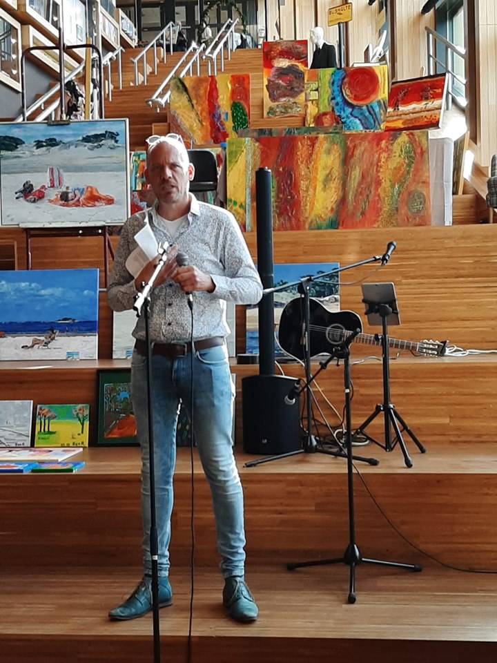 Nard Kwast, de vijf foto's hierna komen van de FB pagina van Rozet. Zie ook verslag op de pagina persberichten.