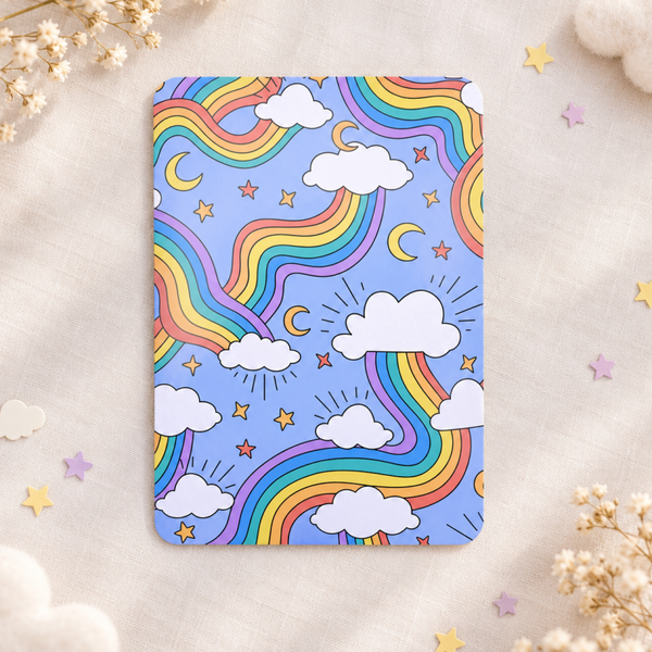 Postkarte Regenbogen mit Wolken – LGBTQIA+ & Pride