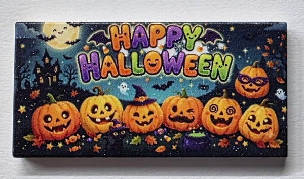 2x4 LEGO® Fliese, mit "Happy Halloween" Aufdruck
